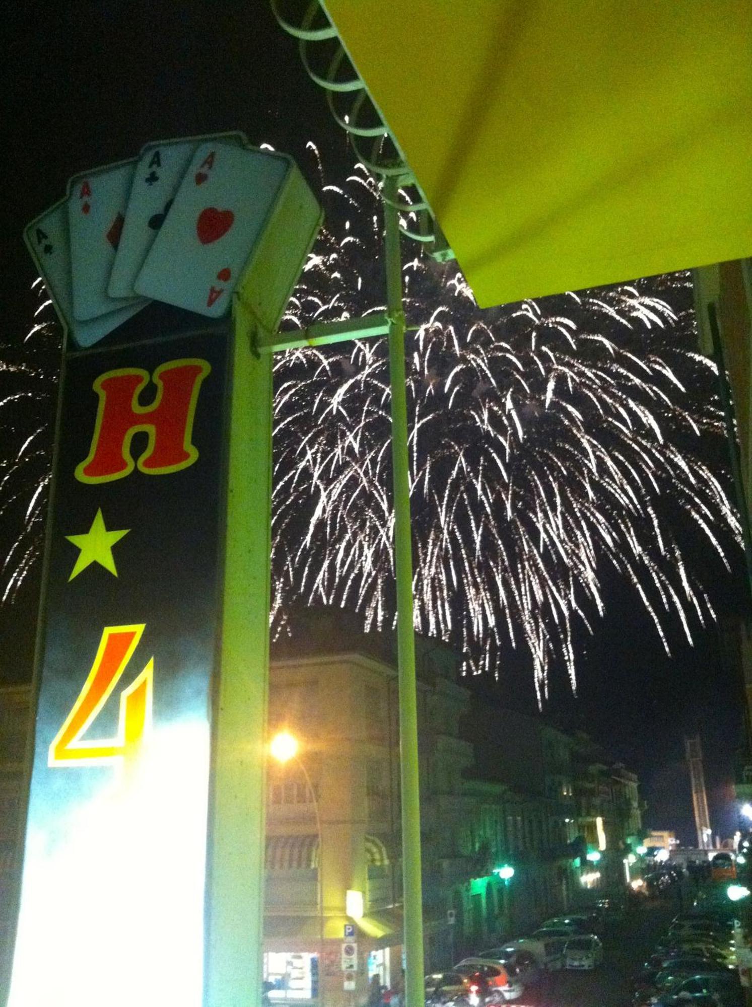 Hotel I 4 Assi Viareggio Exterior foto