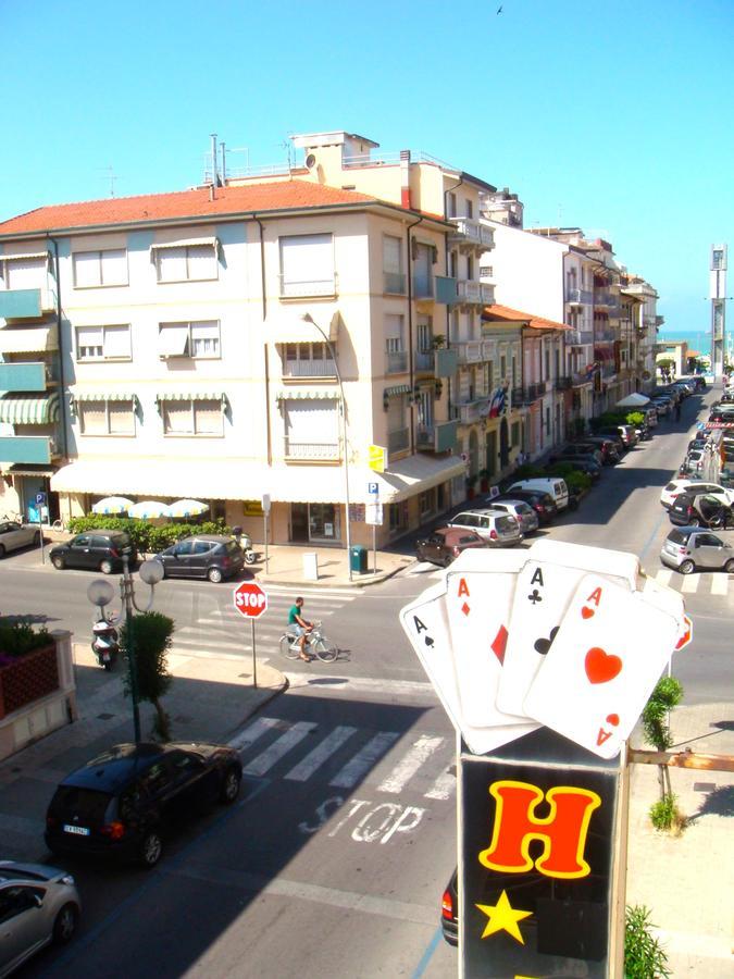 Hotel I 4 Assi Viareggio Exterior foto